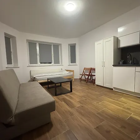 Miniapartamenty Ibisa Apartment Warschau
